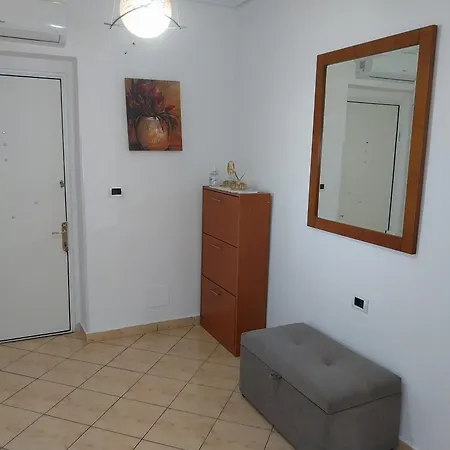 Ross Appartamento Vlorë